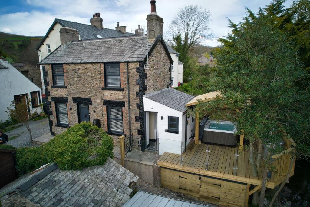 Luxurious Cottage With Hot Tub, Lake District Duddon Extérieur photo