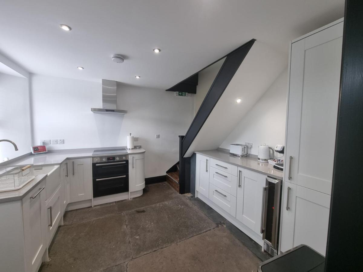 Luxurious Cottage With Hot Tub, Lake District Duddon Extérieur photo