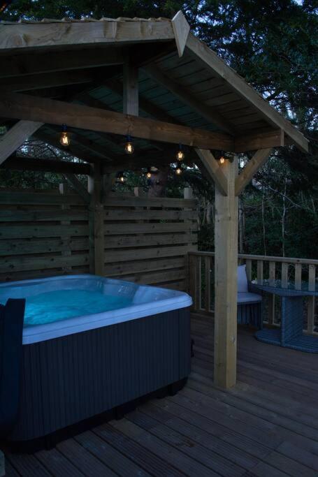 Luxurious Cottage With Hot Tub, Lake District Duddon Extérieur photo