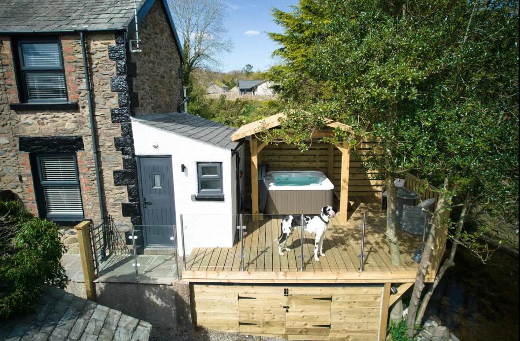 Luxurious Cottage With Hot Tub, Lake District Duddon Extérieur photo